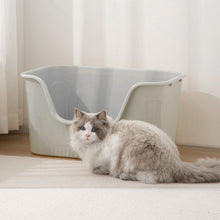 Open Top Cat Litter Box with Scoop – Easy Entry & Spill-Proof Design