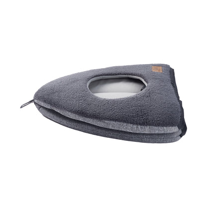 Plush Triangular Pet House – Cozy Enclosed Bed for Cats and Small Dogs